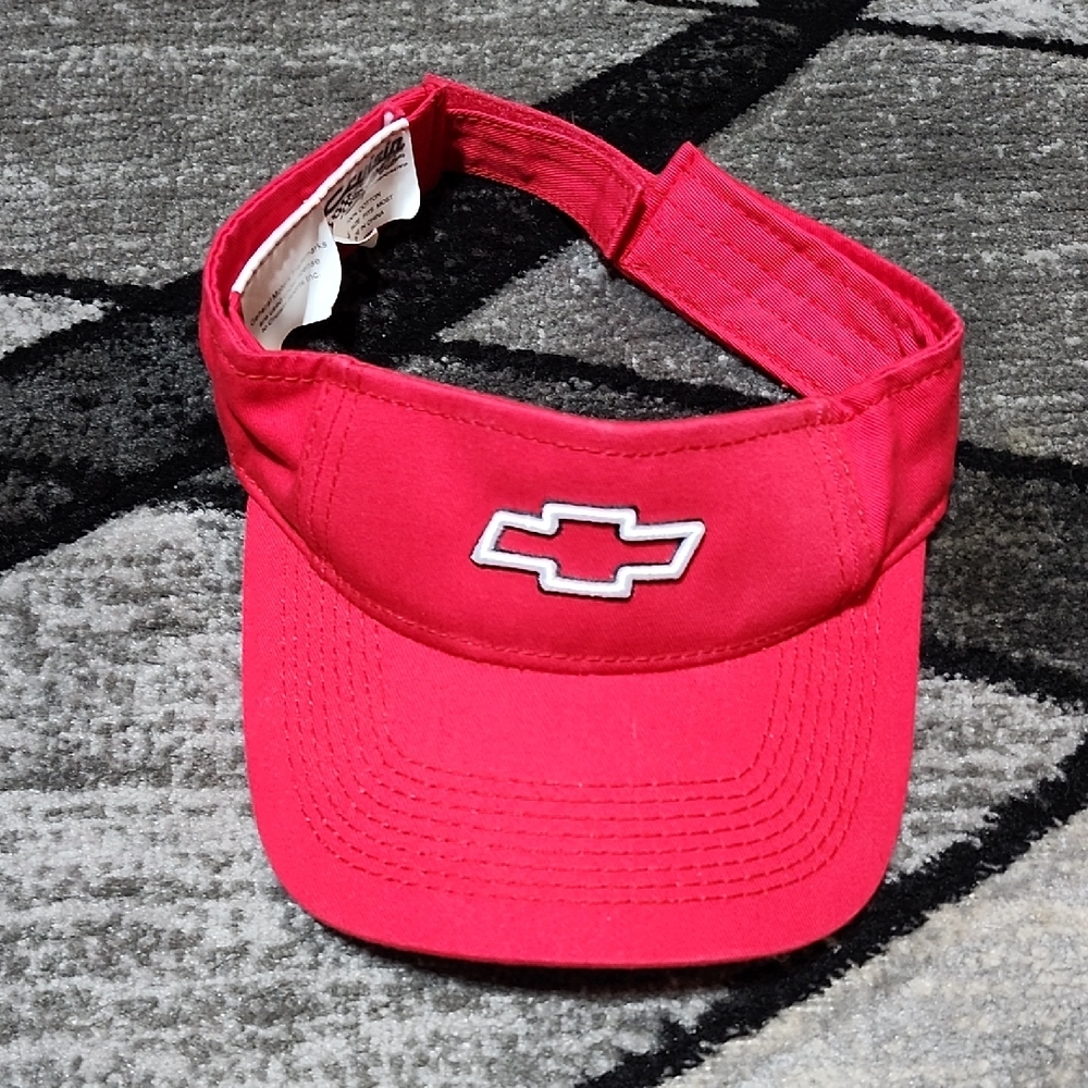 VINTAGE CRUISIN SPORTS EMBROIDERED CHEVY BOW-TIE RED ADJUSTABLE VISOR UNISEX